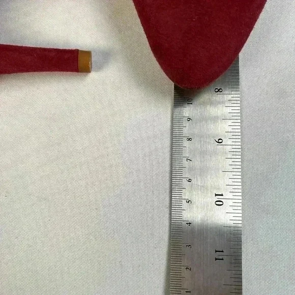 Te Casan Limited Edition red suede heels 
Size: 40 or 9.5 NEW - Picture 10 of 11